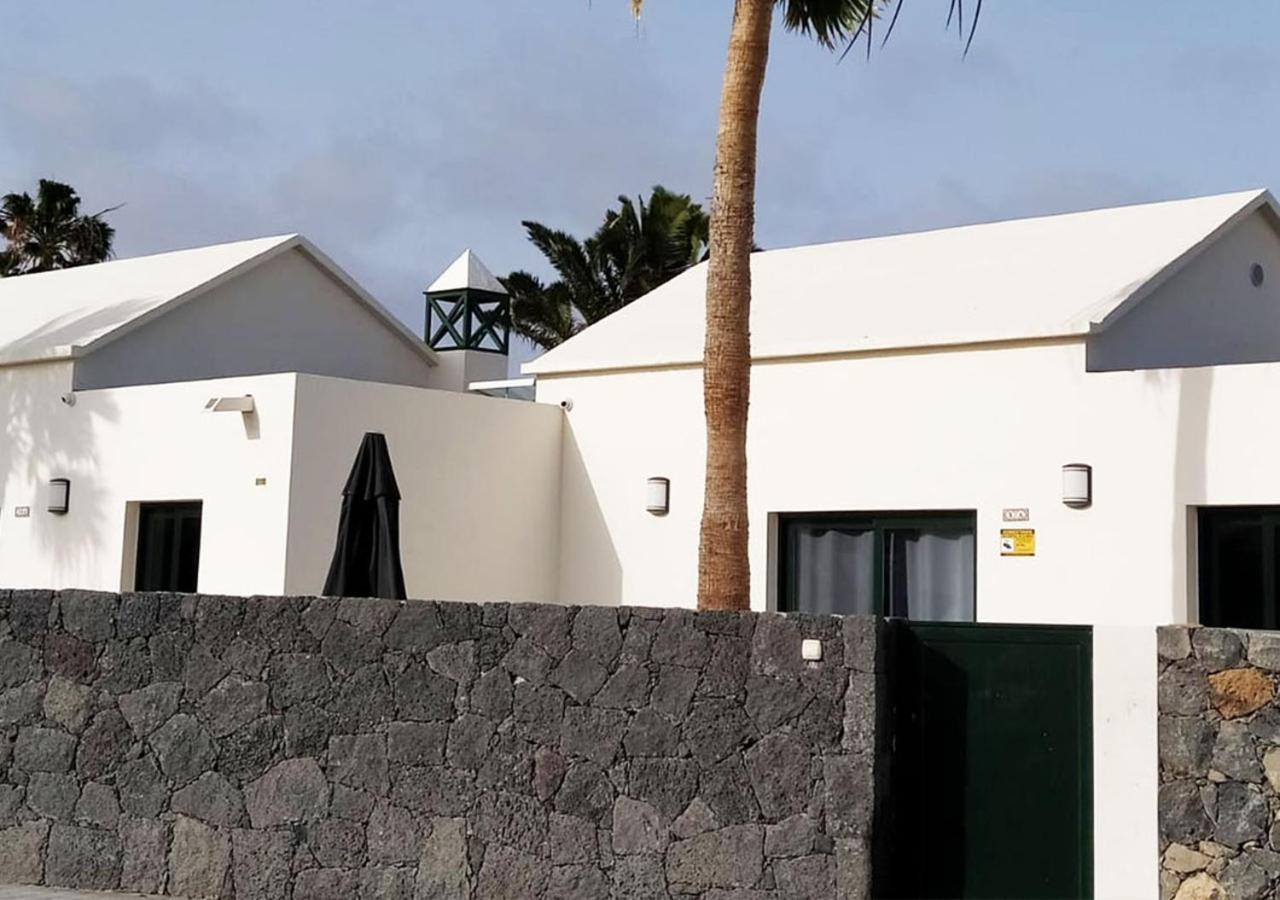 Villa Sun And Sea 4 Front De Mer Playa Rocca كوستا تاغيسي المظهر الخارجي الصورة