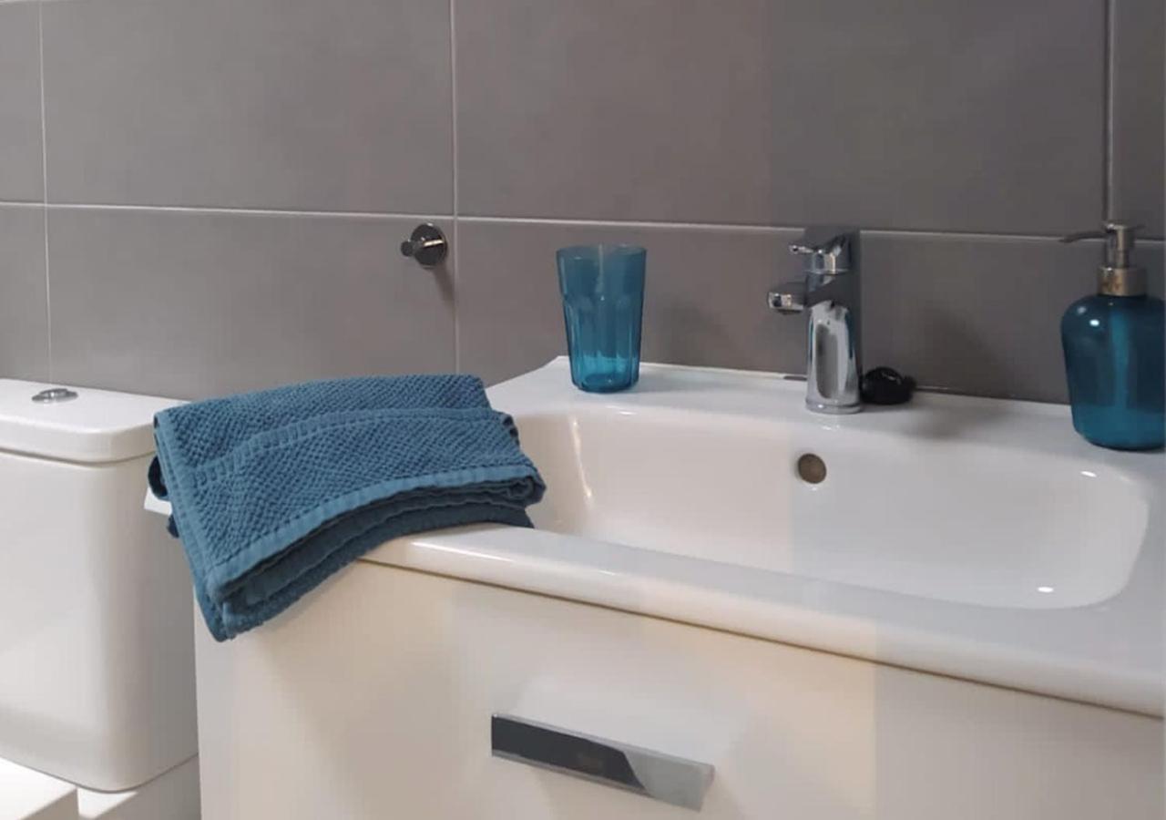 Villa Sun And Sea 4 Front De Mer Playa Rocca كوستا تاغيسي المظهر الخارجي الصورة